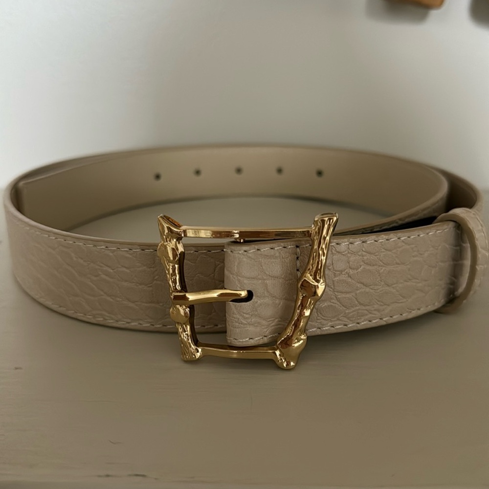 Mango Embossed buckle croc effect belt